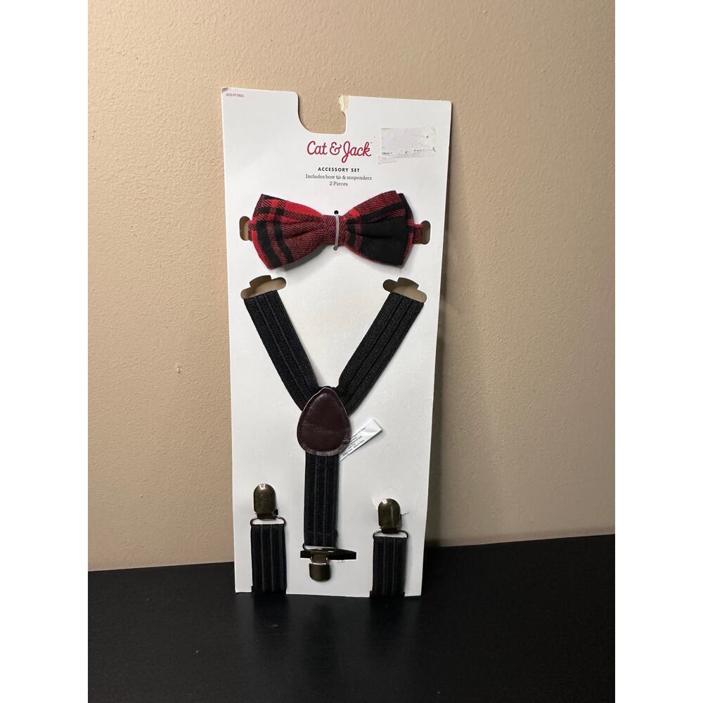 Cat & Jack Boys Bow Tie & Suspenders Set Red Black Plaid 2‎ Piece Adjustable NEW